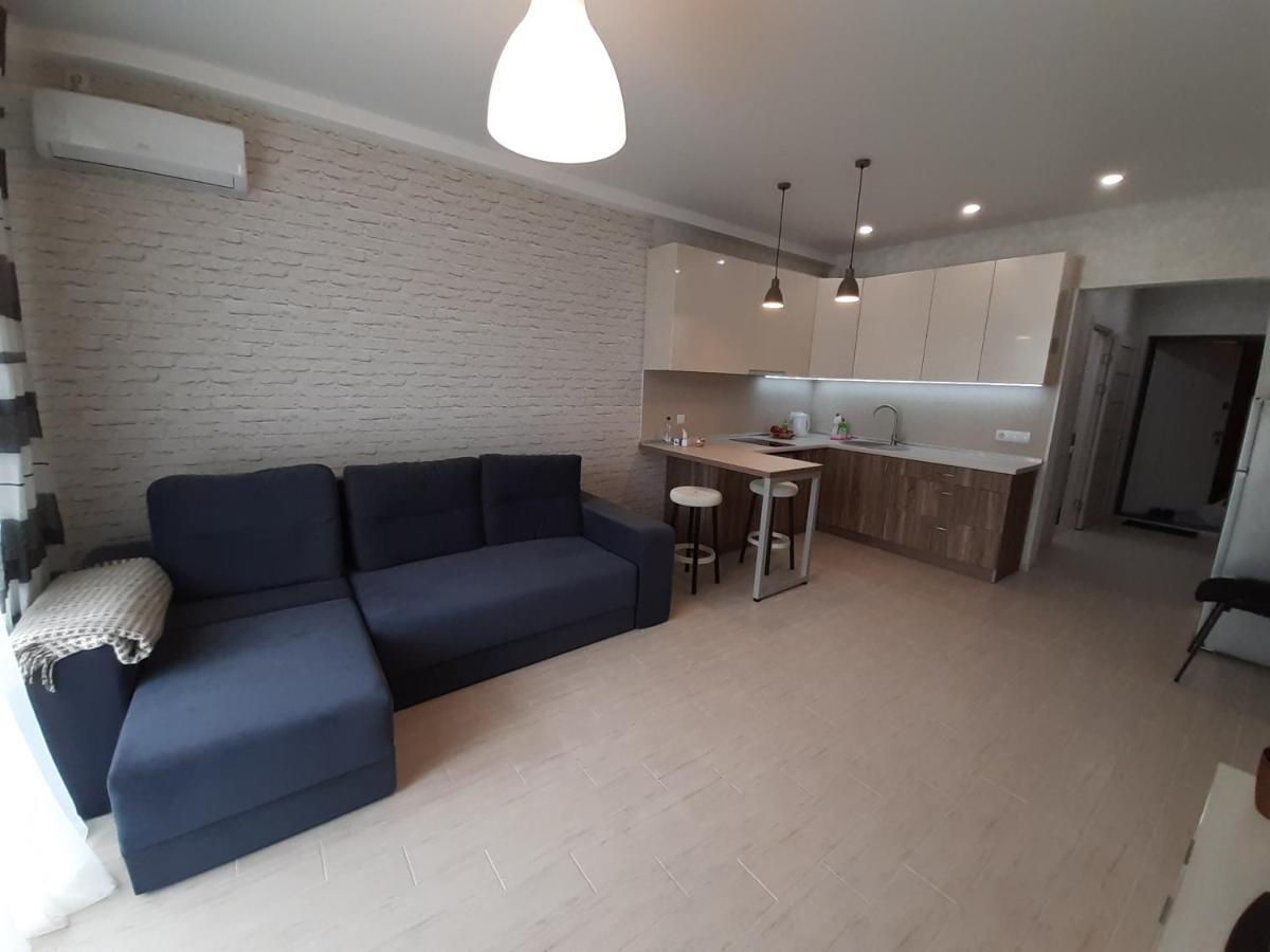 New England Deluxe Apartment เคียฟ ภายนอก รูปภาพ