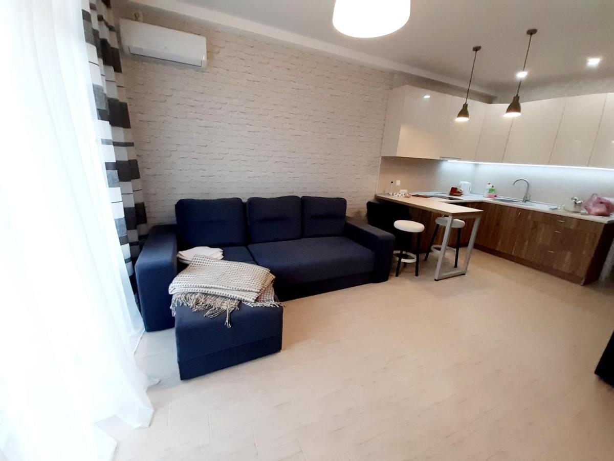 New England Deluxe Apartment เคียฟ ภายนอก รูปภาพ