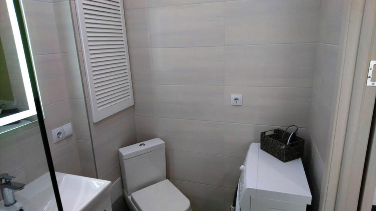 New England Deluxe Apartment เคียฟ ภายนอก รูปภาพ