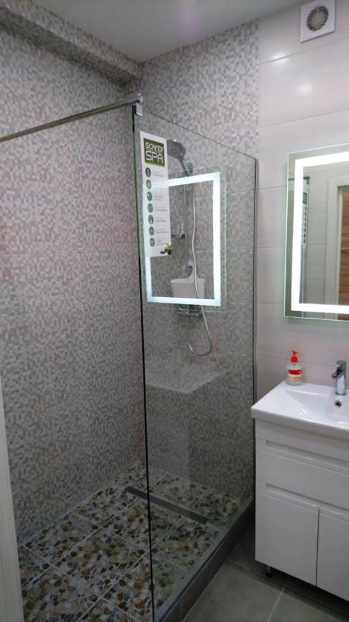 New England Deluxe Apartment เคียฟ ภายนอก รูปภาพ